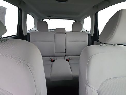 Used 2018 Subaru Forester 2.5i Premium w/ All-Weather Package AWD/4WD image 13