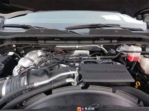 Used 2025 Chevrolet Silverado 3500 LTZ w/ LTZ Plus Package image 14