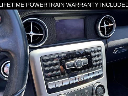 Used 2016 Mercedes-Benz SLK 300 image 8