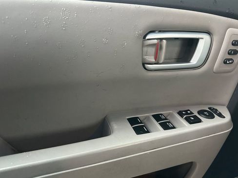 Used 2013 Honda Pilot Touring image 11