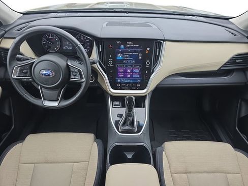 Used 2021 Subaru Outback Premium image 9