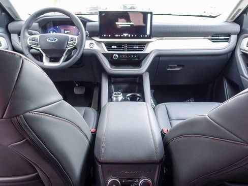 New 2026 Ford Explorer Active w/ Active Comfort Package image 27
