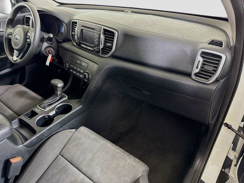 Used 2017 Kia Sportage LX image 29