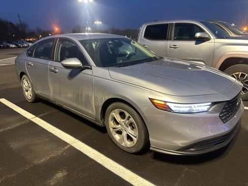 Used 2024 Honda Accord LX image 4