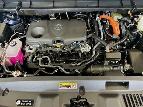 New 2026 Toyota Highlander XLE image 29