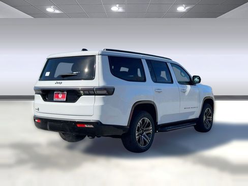 New 2026 Jeep Grand Wagoneer image 9