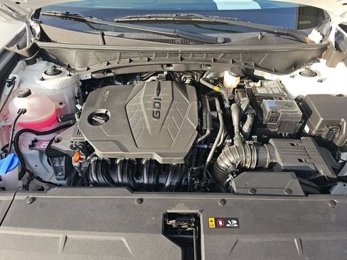 Used 2024 Hyundai Tucson SE AWD/4WD image 16