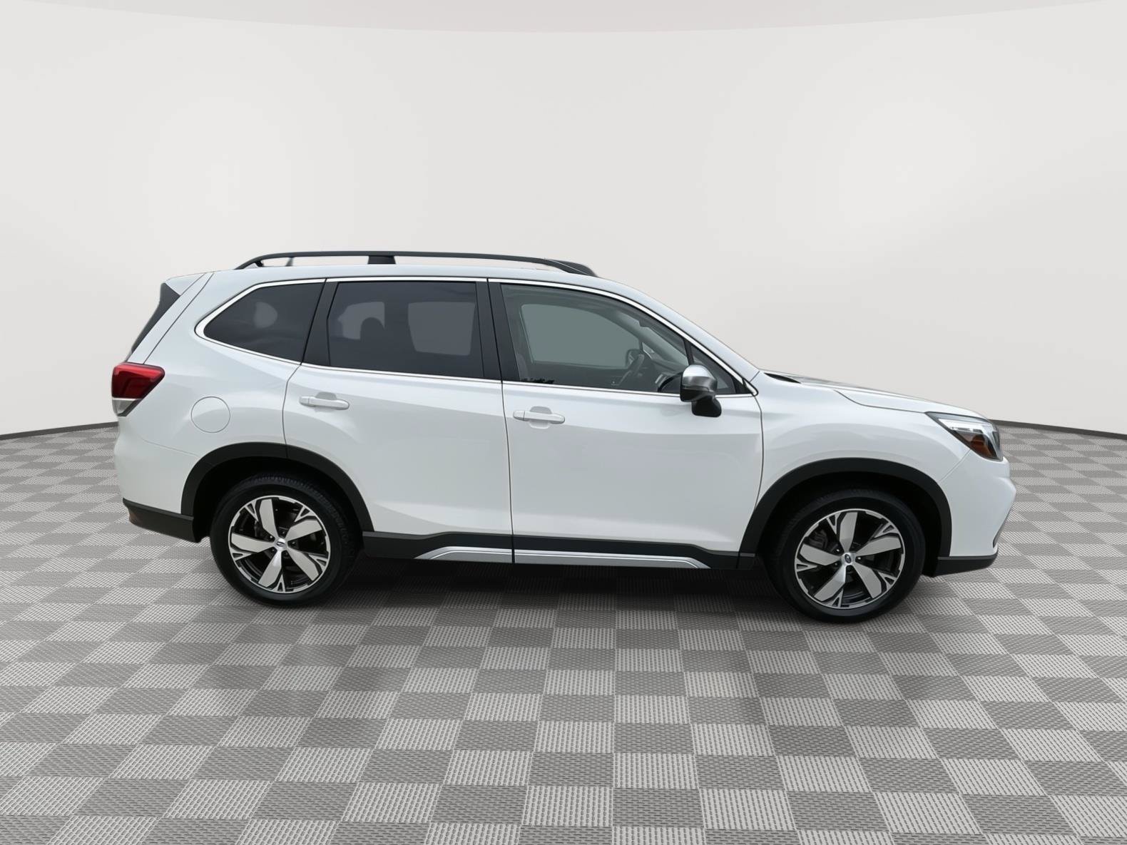 Used 2021 Subaru Forester Touring w/ Popular Package #2 AWD/4WD image 14