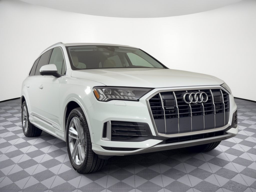 Used 2023 Audi Q7 2.0T Premium Plus w/ Premium Plus Package AWD/4WD image 7