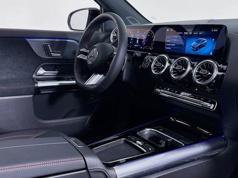 New 2026 Mercedes-Benz GLA 250 image 15