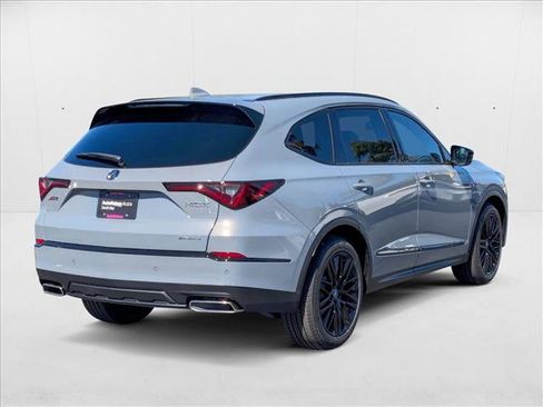 New 2026 Acura MDX A-Spec image 2