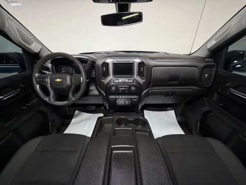 Used 2022 Chevrolet Silverado 1500 Custom AWD/4WD image 19