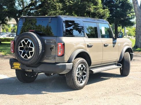 New 2026 Ford Bronco Outer Banks AWD/4WD image 4