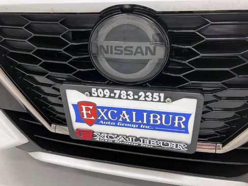 Used 2022 Nissan Sentra SR w/ SR Premium Package image 14