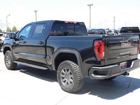 New 2026 GMC Sierra 1500 AT4X AWD/4WD image 4