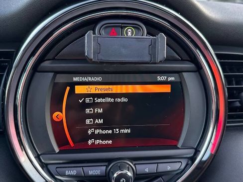 Used 2019 MINI Cooper S w/ Premium Package image 24