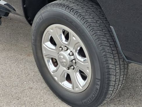 Used 2014 RAM 2500 Limited AWD/4WD image 7