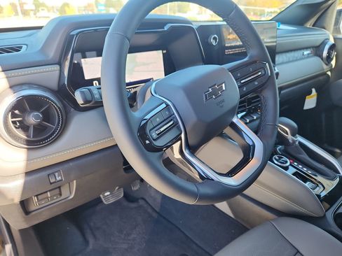 New 2026 Chevrolet Colorado ZR2 w/ Technology Package image 46