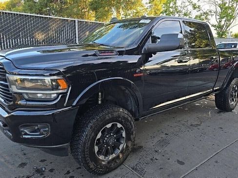 Used 2020 RAM 2500 Laramie AWD/4WD image 1