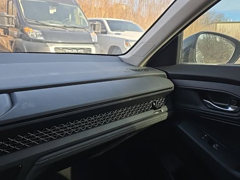 Used 2023 Honda Accord LX image 22