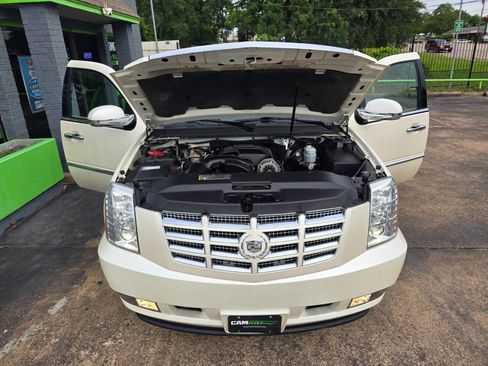Used 2009 Cadillac Escalade 2WD image 45