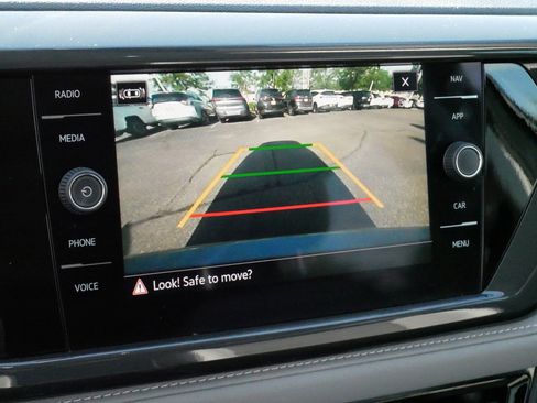 Certified 2023 Volkswagen Taos SEL AWD/4WD image 31