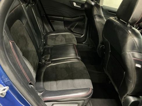 Used 2022 Ford Escape SEL w/ SEL Stealth AWD Package image 18