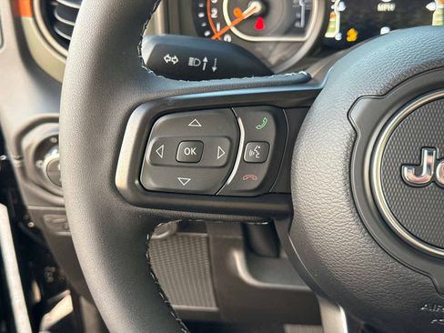 New 2026 Jeep Gladiator Mojave AWD/4WD image 30