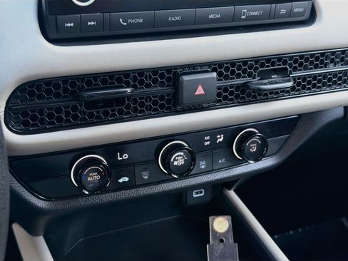 Certified 2024 Honda HR-V LX image 14