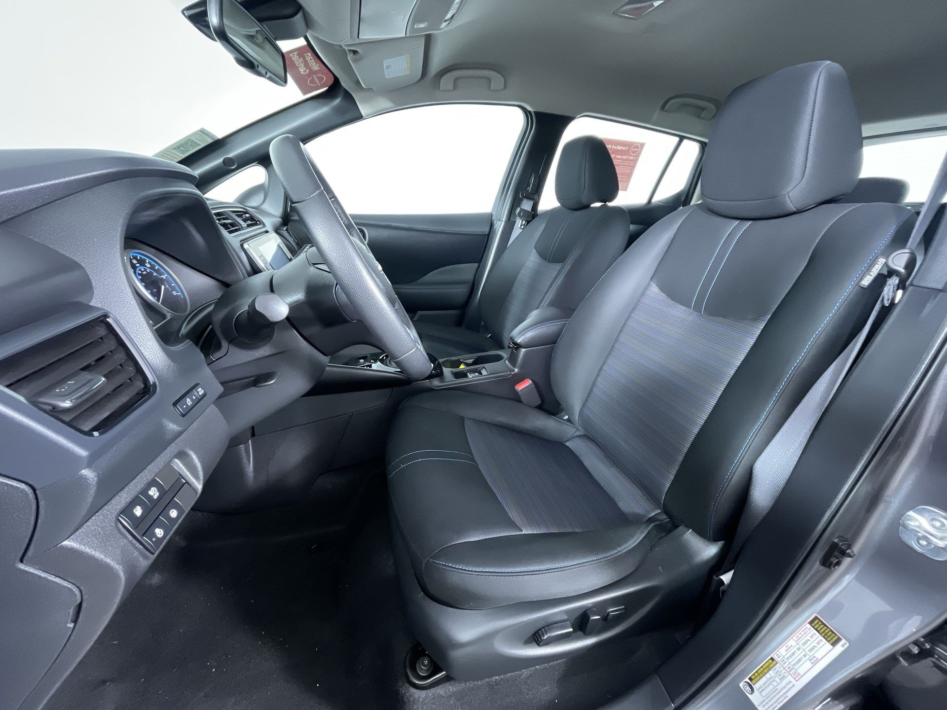 Certified 2024 Nissan Leaf SV Plus FWD image 15