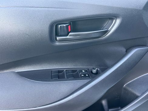 Certified 2025 Toyota Corolla LE image 13