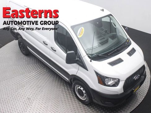 Used 2021 Ford Transit 250 Low Roof RWD image 3