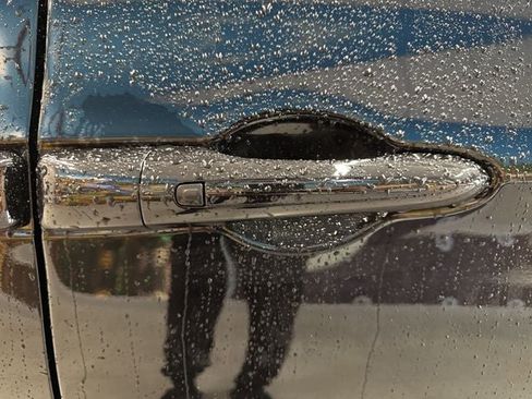 New 2026 Chrysler Pacifica Select w/ S Appearance Package image 16