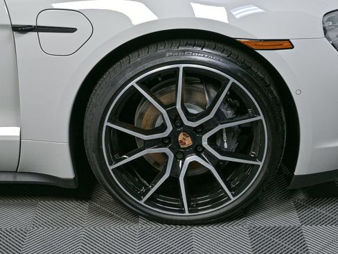 New 2026 Porsche Taycan RWD image 38