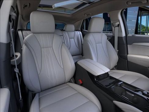 New 2026 Buick Envision Avenir image 16