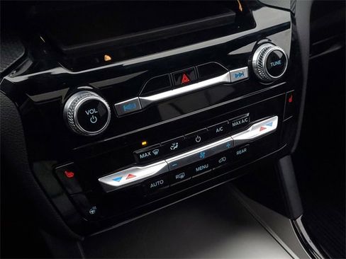 Certified 2023 Ford Explorer ST-Line w/ Class IV Trailer Tow Package image 26