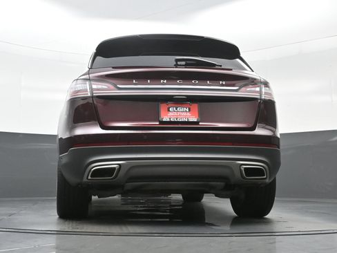 Used 2023 Lincoln Nautilus Reserve w/ Equipment Group 202A AWD/4WD image 29
