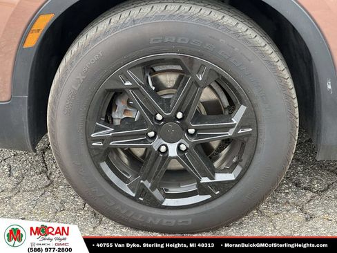 Used 2024 Chevrolet Blazer LT FWD image 9