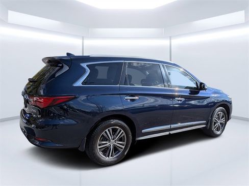Used 2018 INFINITI QX60 FWD w/ Premium Plus Package image 3