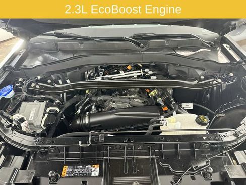 Certified 2025 Ford Explorer ST-Line w/ Premium Package AWD/4WD image 33
