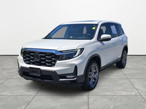 Used 2023 Honda Passport EX-L image 8