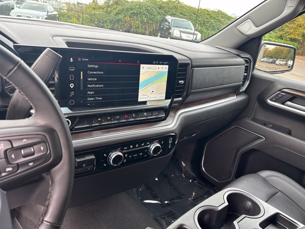 Used 2025 GMC Sierra 1500 SLT AWD/4WD image 14
