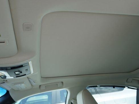 Certified 2024 Lexus ES 350 Ultra Luxury w/ Accessory Package (Z2) FWD image 12