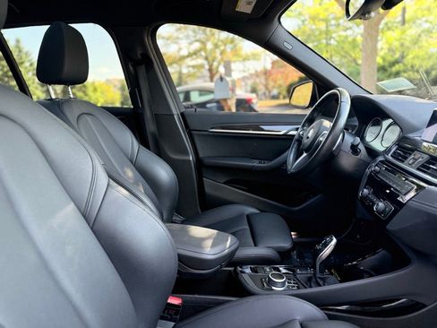 Used 2021 BMW X1 xDrive28i w/ M Sport Package image 29