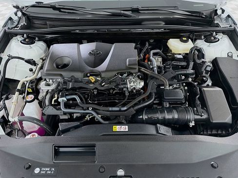 Used 2025 Toyota Camry SE FWD image 30