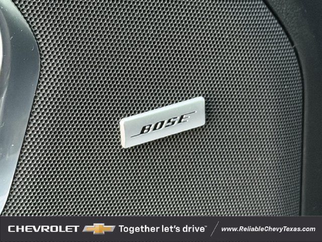 Used 2023 Chevrolet Suburban Z71 w/ Luxury Package AWD/4WD image 29