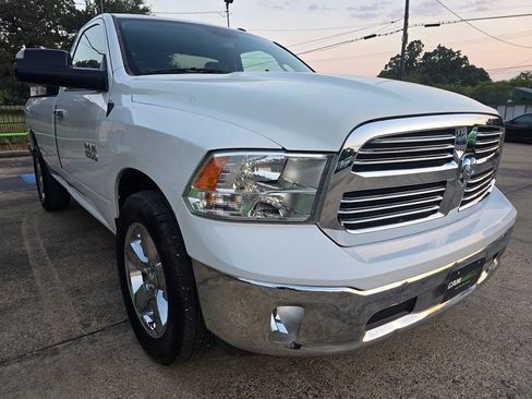 Used 2016 RAM 1500 Lone Star RWD image 3
