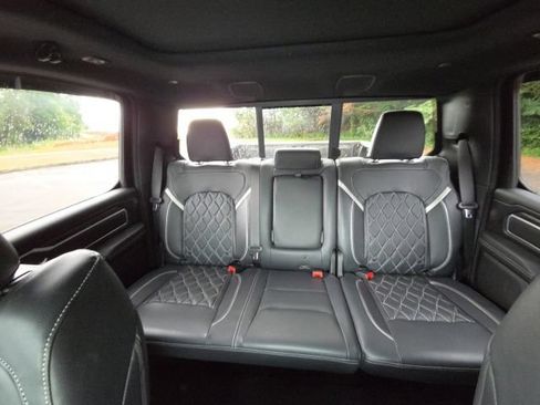 Used 2023 RAM 1500 Big Horn AWD/4WD image 32
