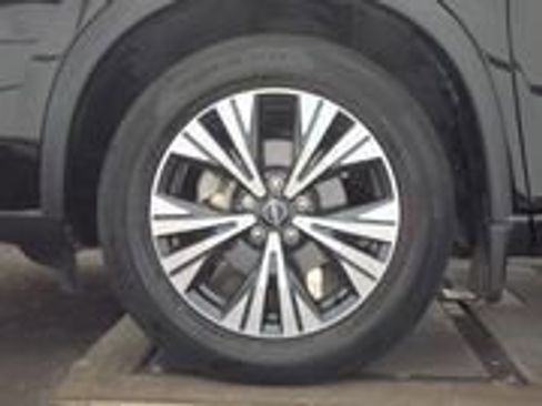 Used 2023 Nissan Rogue SV image 6