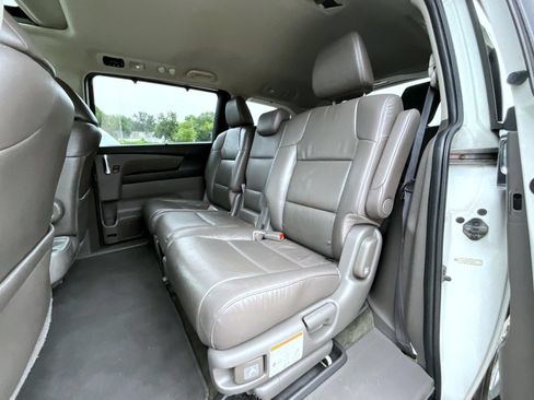 Used 2014 Honda Odyssey EX-L image 25